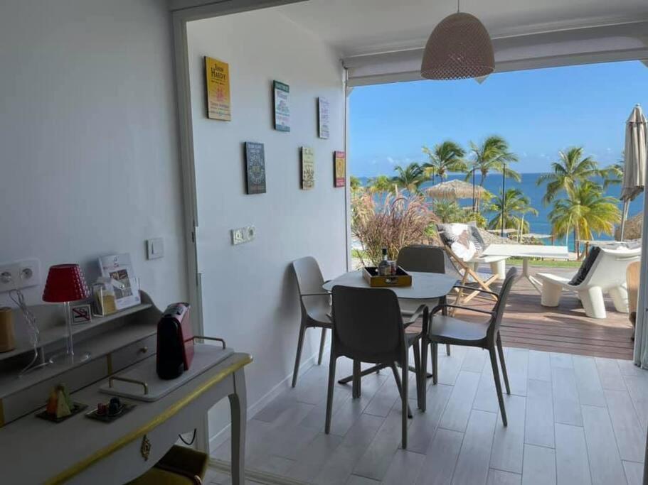 Le Bo Studio - Logement Standing Vue Mer & Piscine Le Diamant Exterior photo